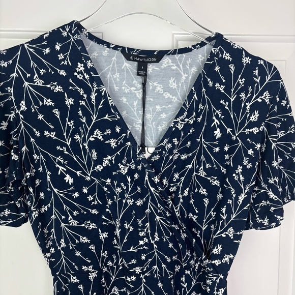 41 Hawthorne NWT Faux Wrap Dress Size Small - Picture 3 of 9